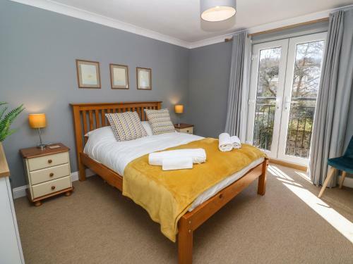 4 Summercourt