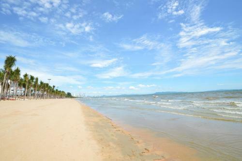 Aparthotel Scandia Beach Hotel