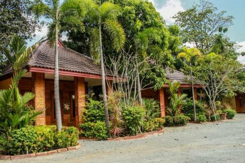 Hostal Gpm Resort Pattaya