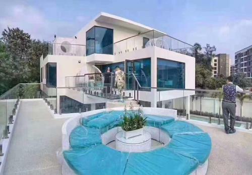 Villa Myhouse