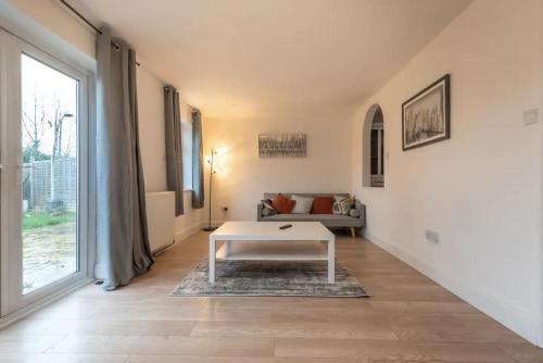 3 Bedroom House - Sleeps 6