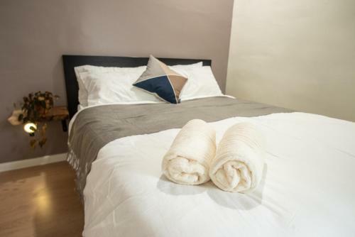 M12 Homestay