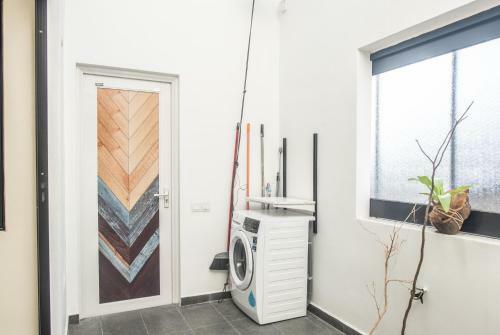 M12 Homestay