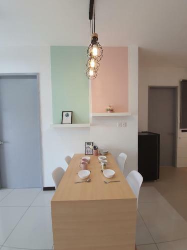 Apartamento Family & Group Superb Pool View Pg Sentral 8pax