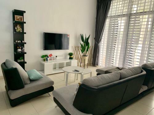 Brand New Cosy Minimalist Home