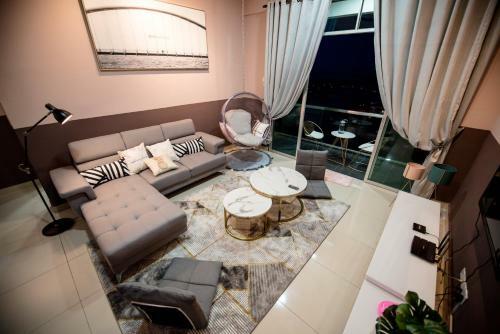 Apartamento de Luma # The Rumah--bm City