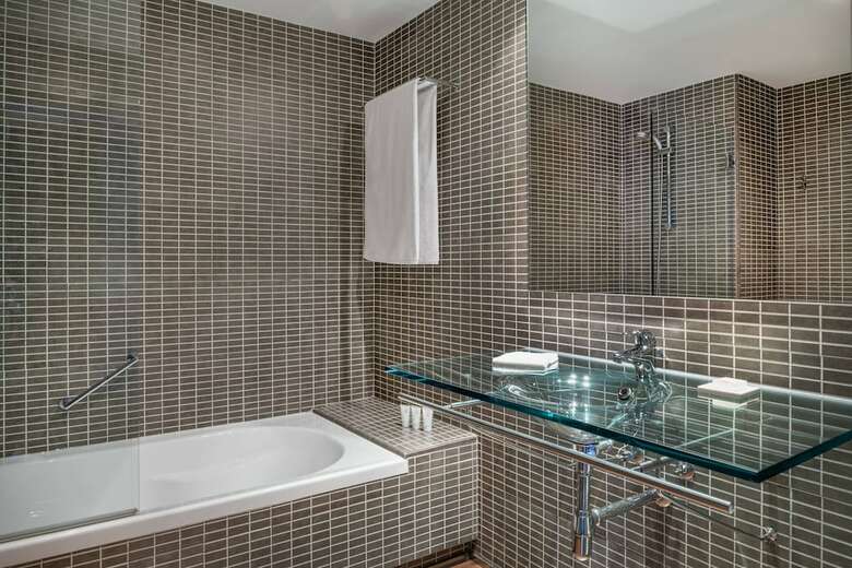 AC Hotel Algeciras By Marriott