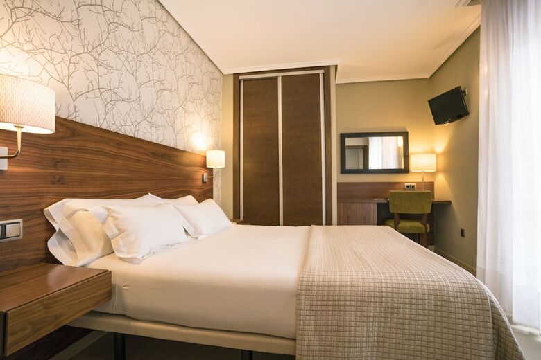 Hotel Piramide
