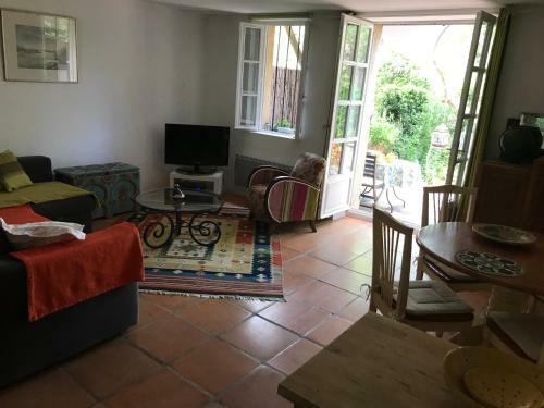 Aux 1000 D�lices
