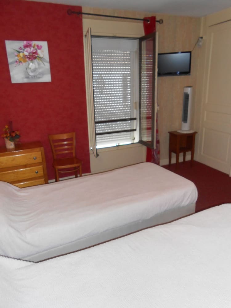 Hotel Le Logis Des Chouans