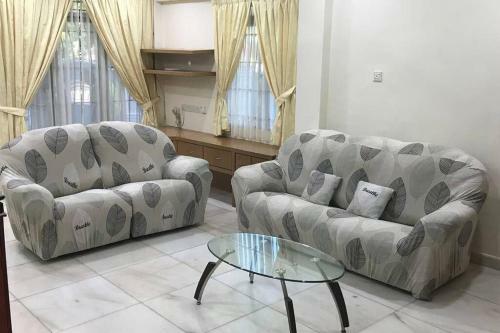 Villa Cozy, Homestay In Juru