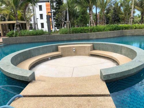 Hostal Timurbay Seafront Residence