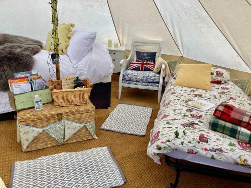 Tin And Canvas Glamping Pickering, Canvas Capers Bell Tent