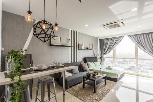 Apartamento Pinnacle Pj @ Penguin Homes