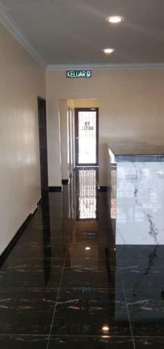 Oyo 90445 Th Hotel