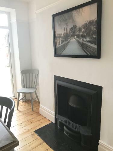 143 New Road Porthcawl