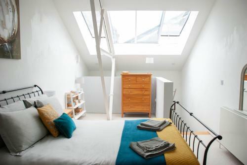 Mills Bakery Apartment At Royal William Yard