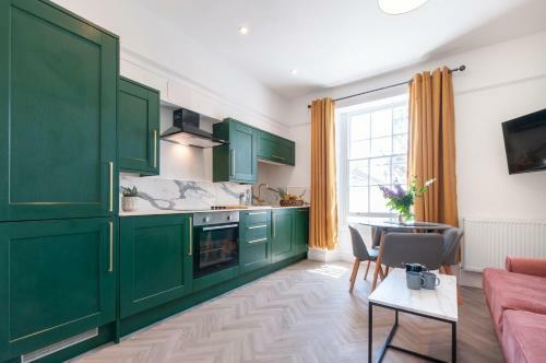 Wyndham Square Apartments By K Boutique