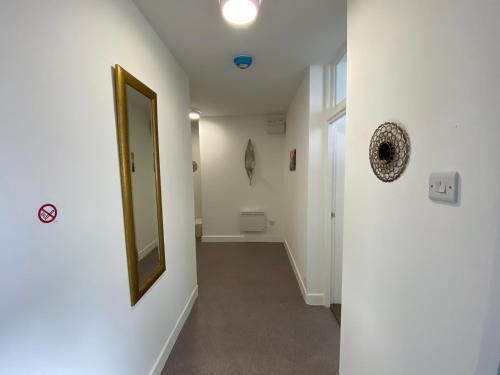 Octagon Apartment 2
