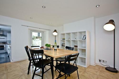 Apartamento Penlee Place - Sleeps 6 - Pets Welcome