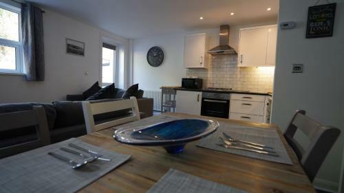 Plymouth Hoe Lovely 2-bed Ground Floor Apartment