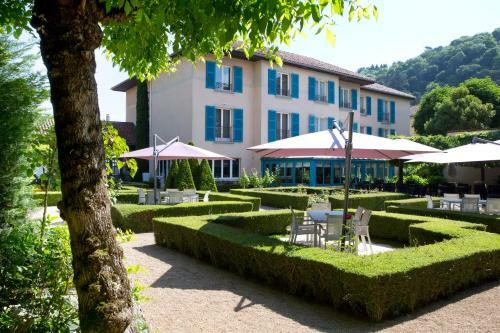 Hotel La Pyramide