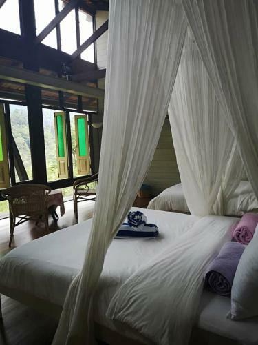 Bed & Breakfast Langit Rimba Resort