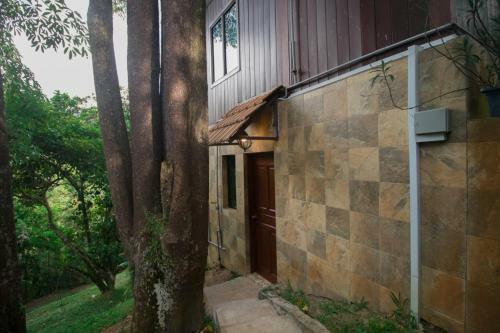 Bed & Breakfast Deserenity