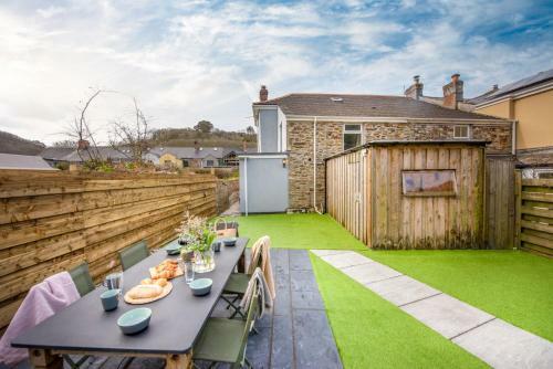 1 Greenfield Terrace