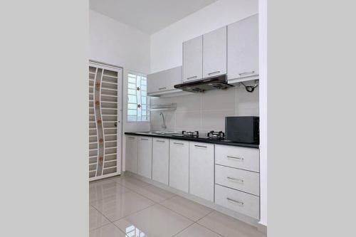 Apartamento Homestay @10 Ehsan Residence