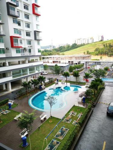 Apartamento Ehsan Residence Poolview + Wifi @ Klia-sepang-nilai