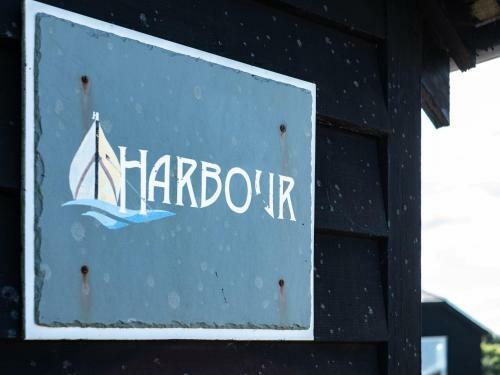 Harbour Lodge