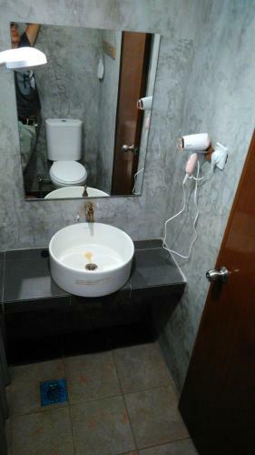 Albergue Myera Hotel
