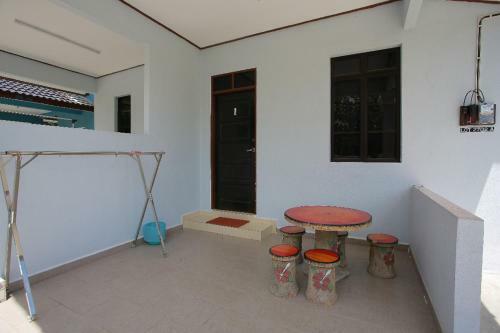 Avohomestay