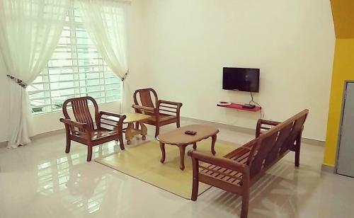 Apartamento Aeishah Homestay
