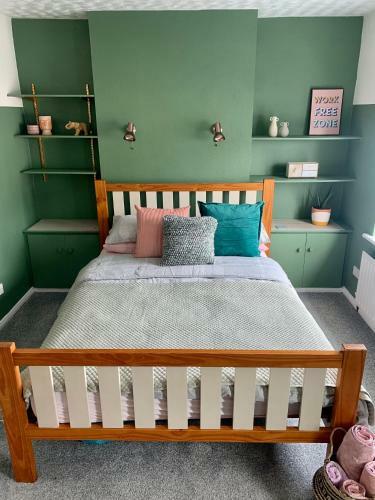La Brisa-fully Refurbished, Perfect Local, Pet Friendly