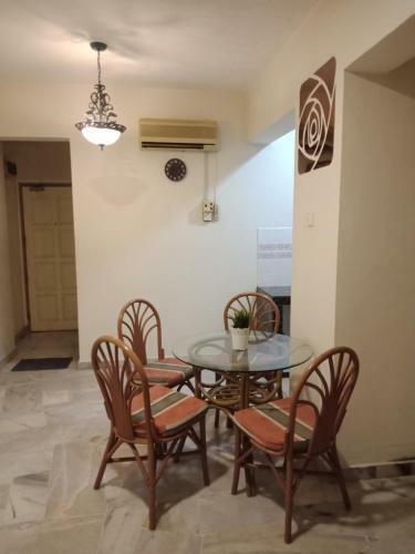 Glory Beach Resort Private Apartment