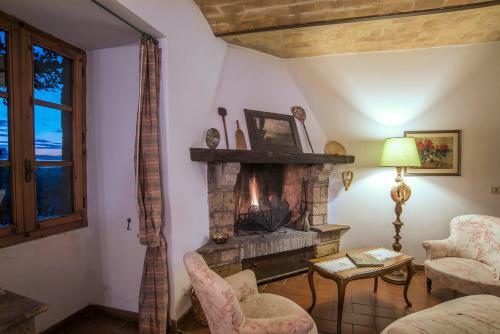 Hotel Castello Di Proceno Albergo Diffuso In Dimora D'epoca