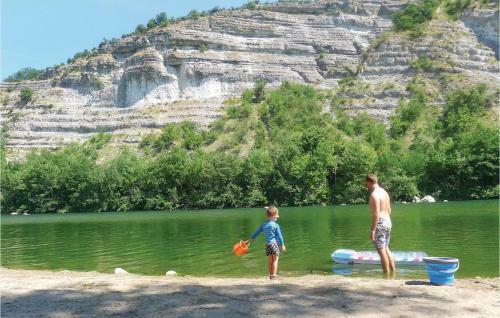 Holiday Home Gordes K-773