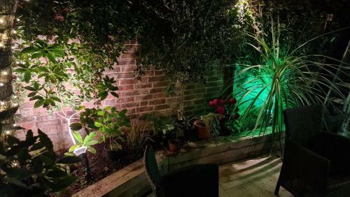Cottage Grove Homestay Rooms