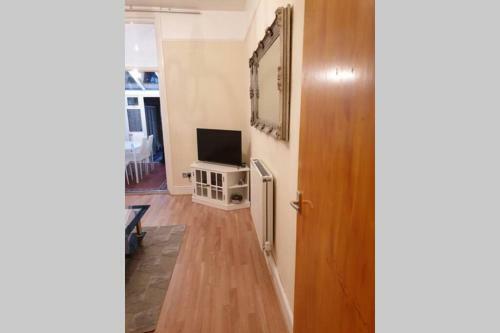Apartamento Beautiful Spacious Flat With Garden