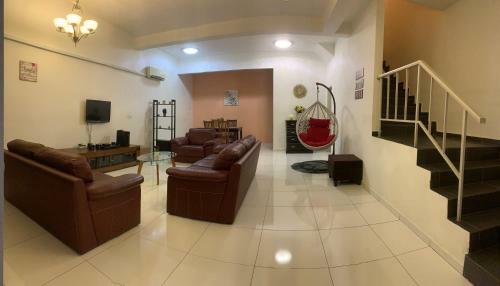 Homestay Tiara Villa