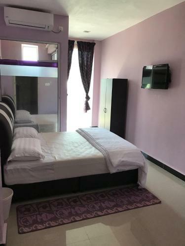 Paka Tamim Seaview Hotel