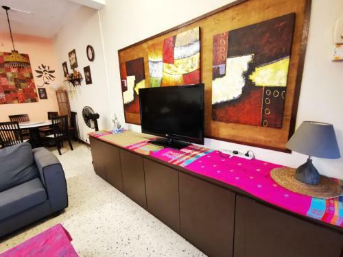Hostal Dou Houz Gurney