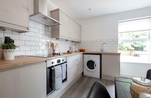 The White House By My Serviced Apartments