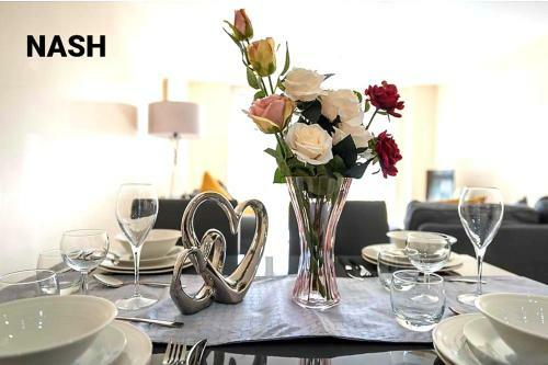 Stylish 2 Bedroom Apartment-short Term Lets & Serviced Accomodation Reading