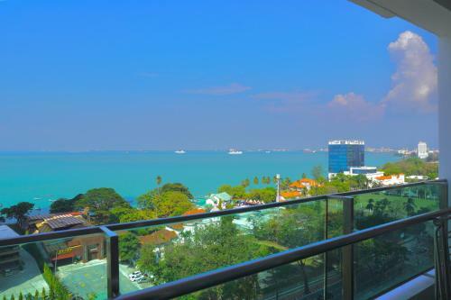 Gurney Drive Mansion One Serviced Apartment