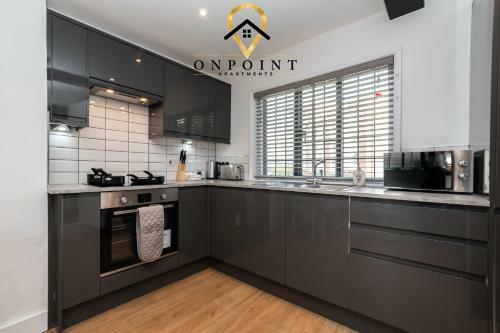 Onpoint -fresh Apartments With Parking!