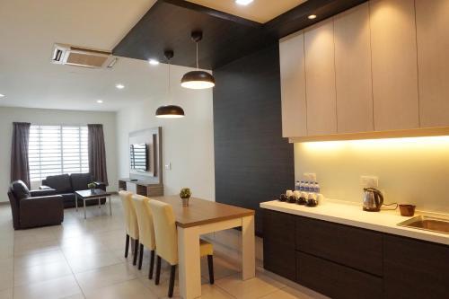 Pm Octagon Ipoh Suites & Apartment 3