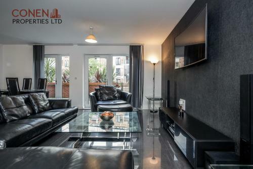 Conen Image Two Apartment